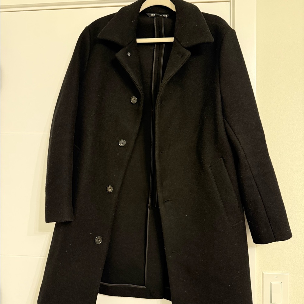 Zara Men's Elegant Black Trench Coat